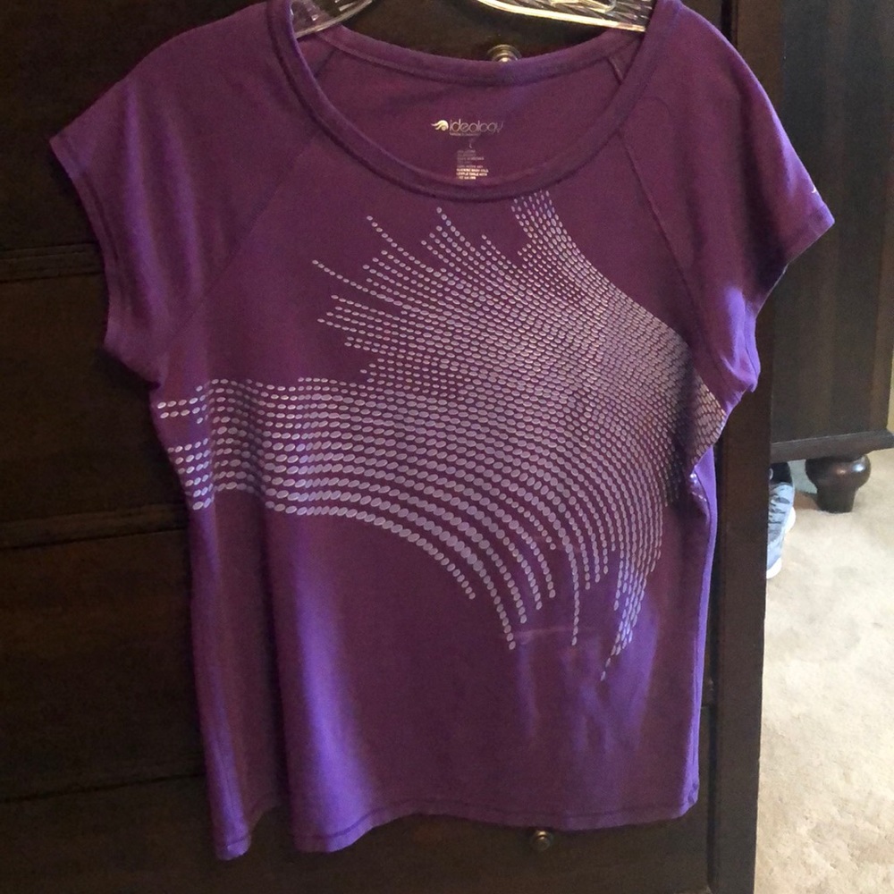 Athletic t shirt